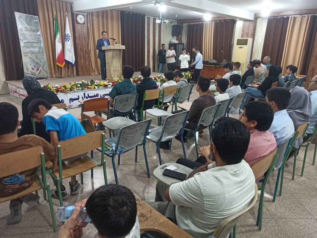 برگزاری محفل ادبی صدای سخن عشق