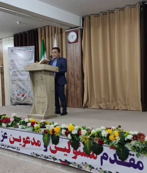 برگزاری محفل ادبی صدای سخن عشق